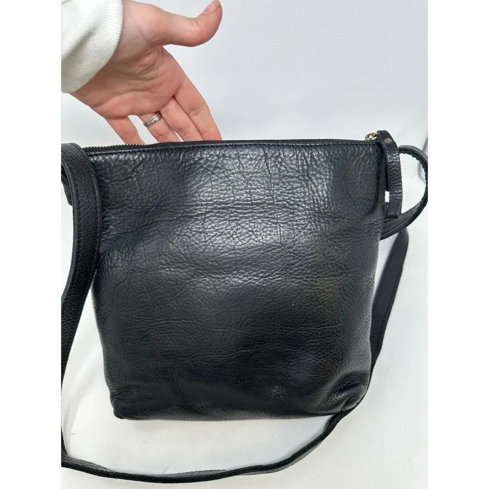 Lifetime Leather Sling Crossbody Black‎ Minimalist Full Grain